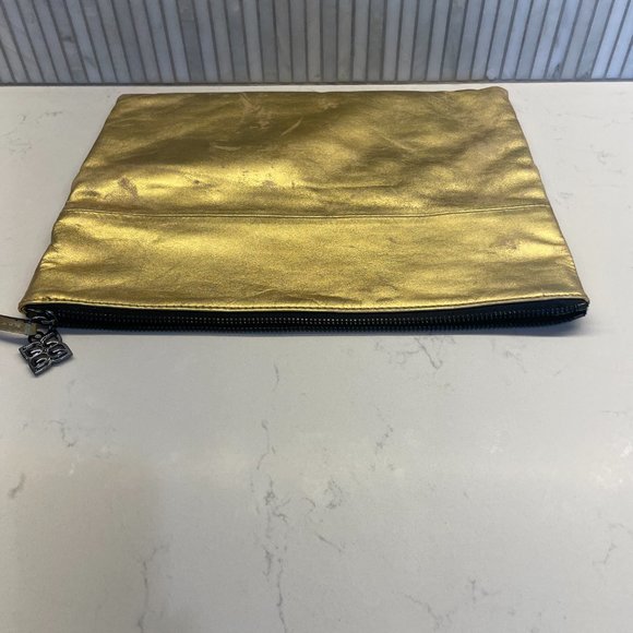 BCBG Carina Fold Over Clutch Bag in Gold, NWT - Picture 2 of 6